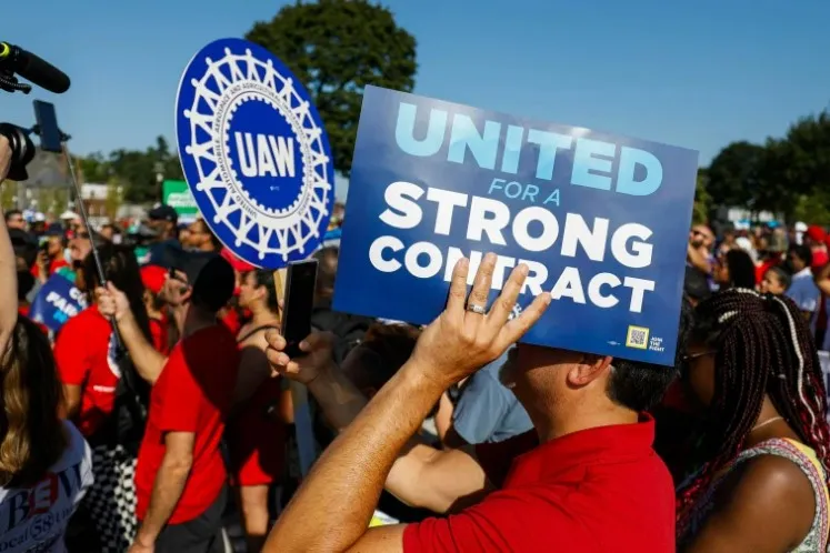 United for a Strong Contract